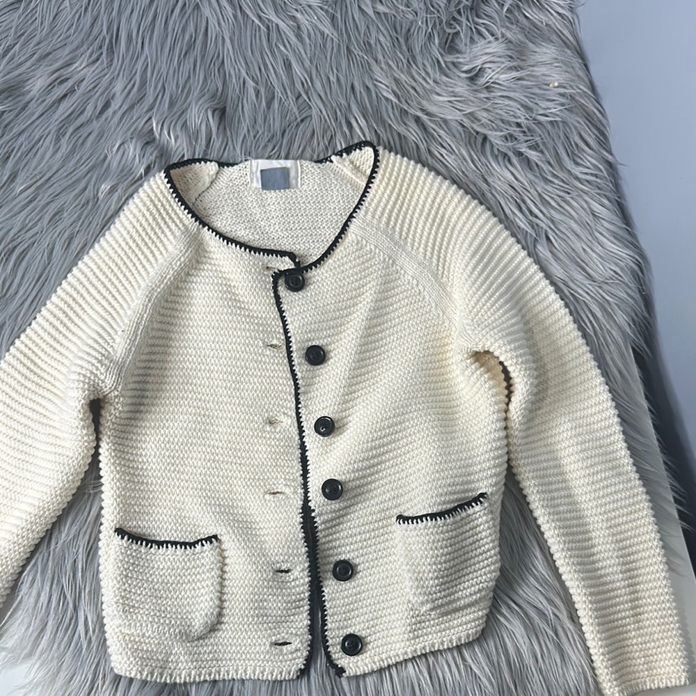 Infant Baby Girl's Old Navy Chunky Knit Sweater Cardigan Semi-Formal Beige